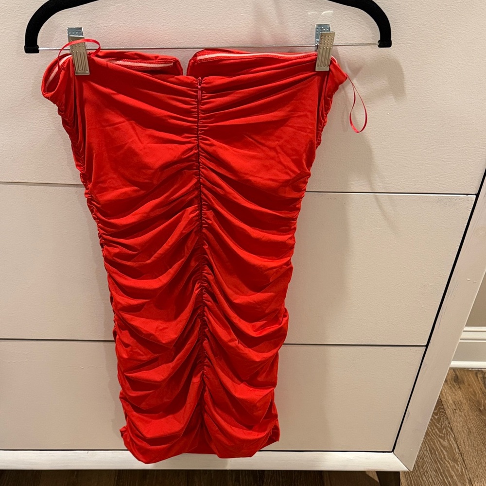 Vici Strapless Red Ruched Dress - Picture 3 of 3